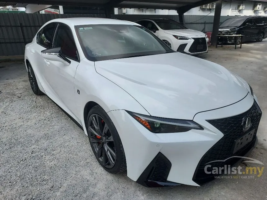 2023 Lexus IS 300 F Sport Sedan