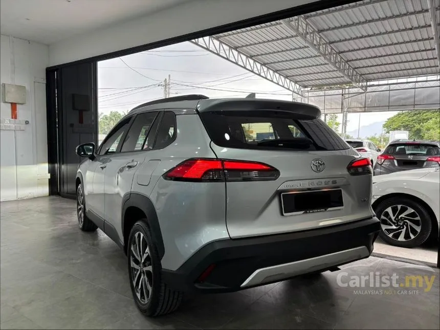 2022 Toyota Corolla Cross V SUV