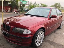 2001/10 BMW 318i 1.9 Sedan