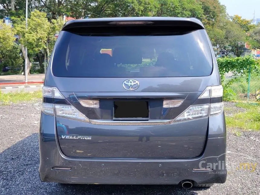 2011 Toyota Vellfire Z Platinum MPV