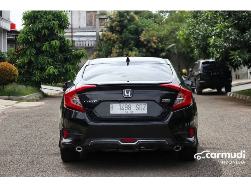 2016 Honda Civic ES Sedan