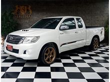2014 Toyota Hilux Vigo 2.5 CHAMP SMARTCAB (ปี 11-15) J Pickup MT