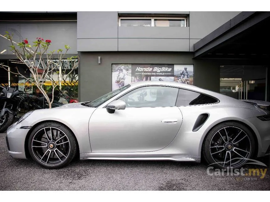 2021 Porsche 911 Turbo S Coupe