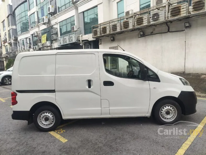 2020 Nissan NV200 Panel Van