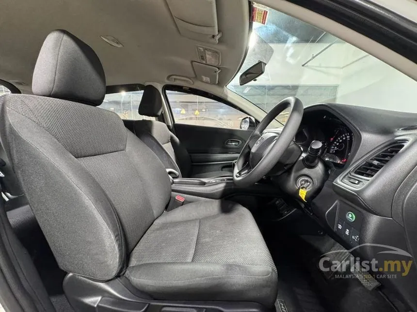 2017 Honda HR-V S SUV