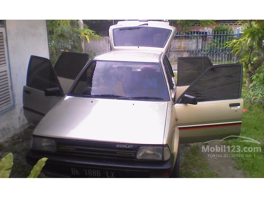 1986 Toyota Starlet Compact Car City Car