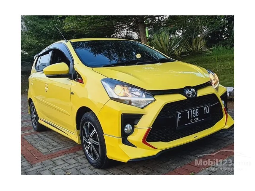 Jual Mobil Toyota Agya 2019 TRD 1.2 di Jawa Barat Automatic Hatchback Kuning Rp 145.000.000