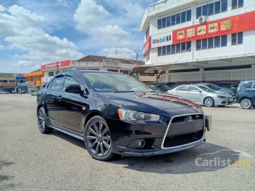 Mitsubishi Lancer 2010 GT 2.0 in Johor Automatic Sedan Black for RM