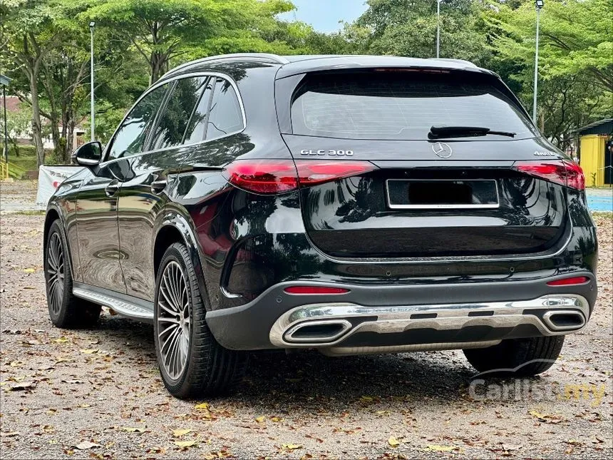2023 Mercedes-Benz GLC300 4MATIC AMG Line SUV
