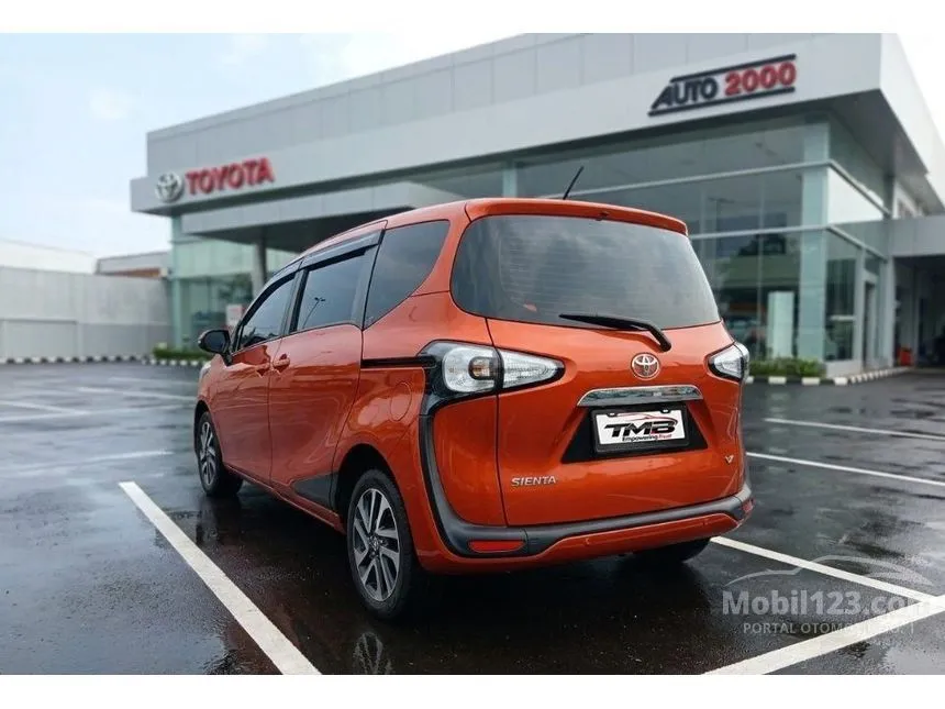 2017 Toyota Sienta V MPV