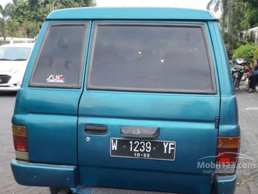 Jual Mobil  Isuzu  Panther  1997 2 5 di Jawa  Timur  Manual MPV 