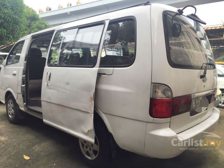 Kia pregio 2005