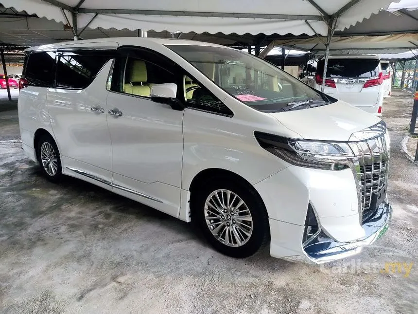 2018 Toyota Alphard MPV
