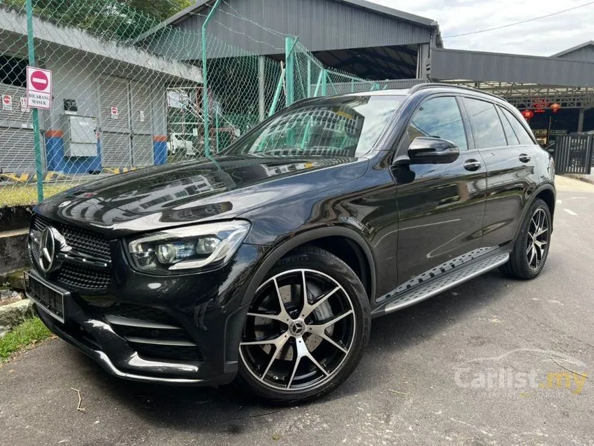 2019 Mercedes-Benz GLC300 4MATIC AMG Line MC SUV