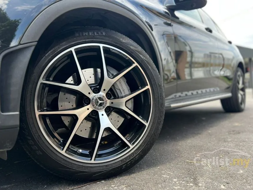 2019 Mercedes-Benz GLC300 4MATIC AMG Line MC SUV