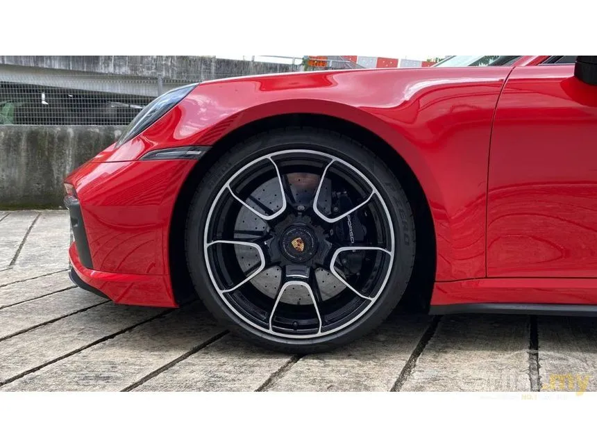 2020 Porsche 911 Turbo S Coupe