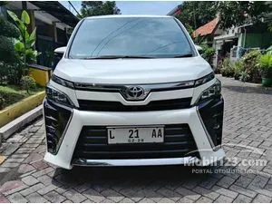 2017 Toyota Voxy 2.0 MPV