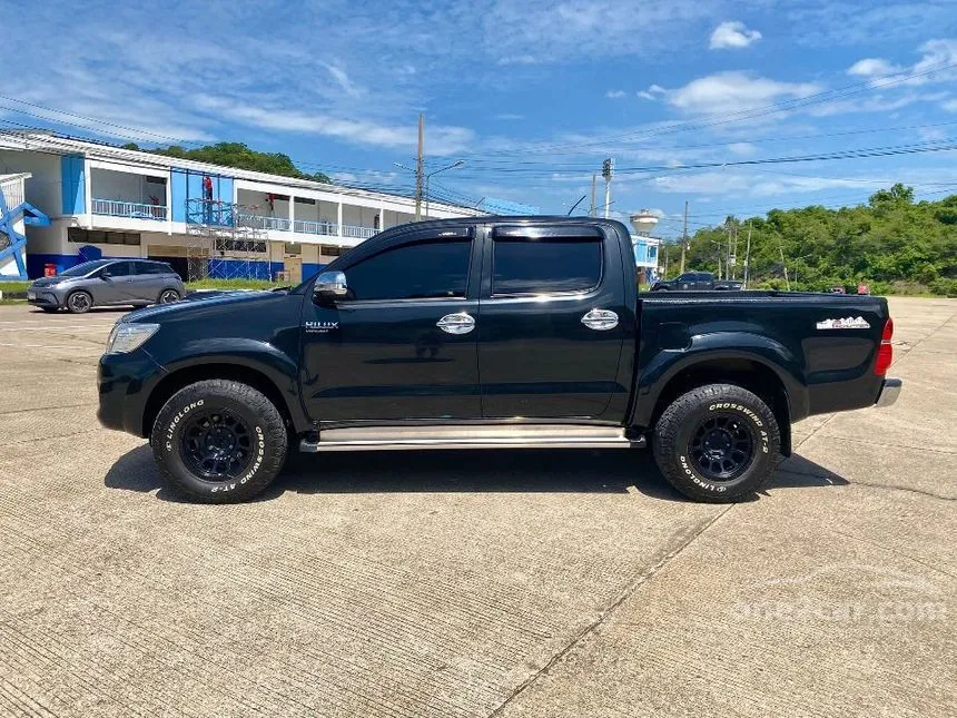 2012 Toyota HILUX VIGO Champ E Double Cab Prerunner (ABS) Pickup