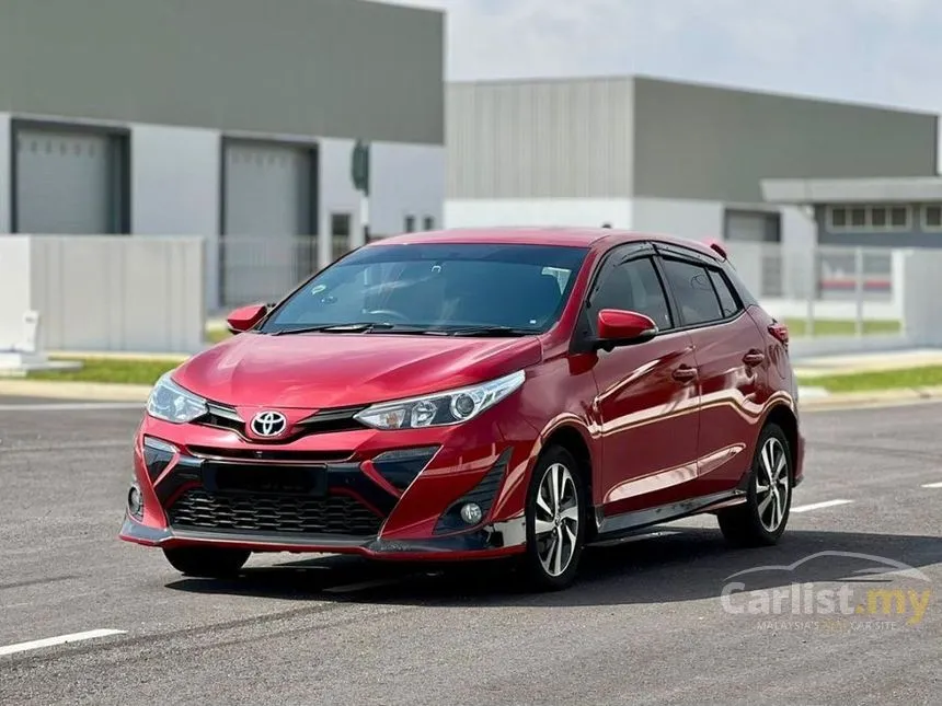 2020 Toyota Yaris E Hatchback