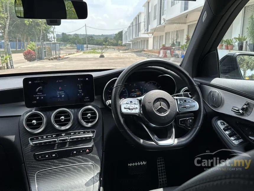 2021 Mercedes-Benz GLC300 4MATIC AMG Line Coupe