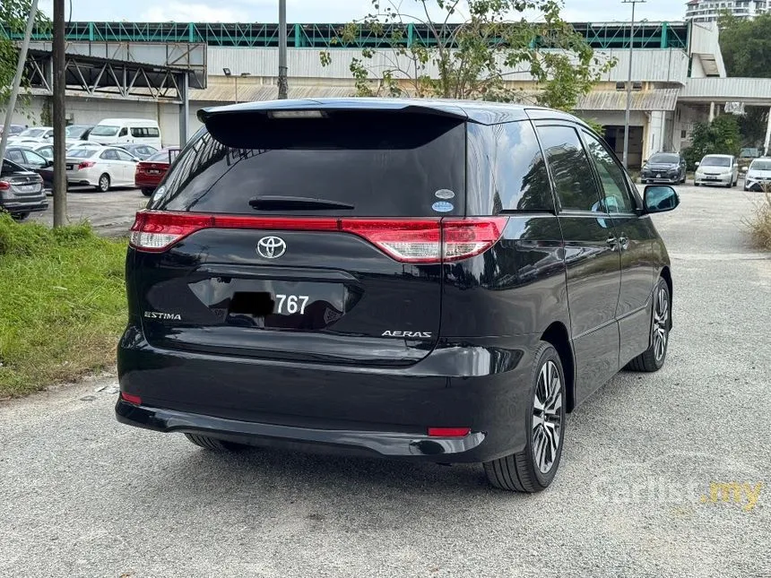 2011 Toyota Estima AERAS  MPV