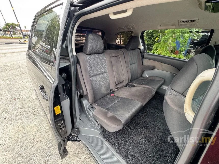 2011 Toyota Estima AERAS  MPV