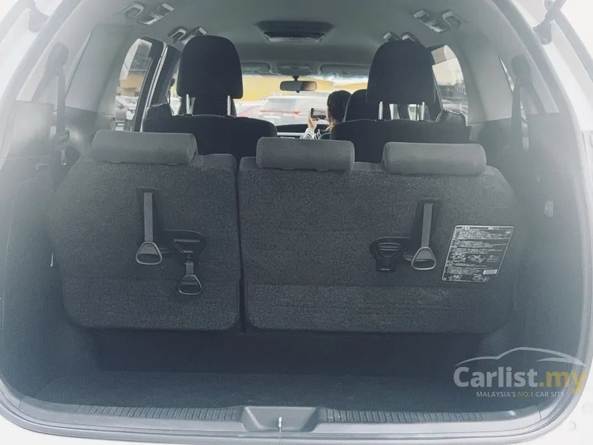 2016 Toyota Estima Aeras MPV