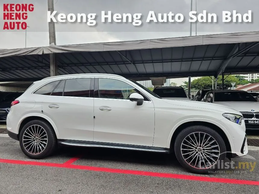 2023 Mercedes-Benz GLC300 4MATIC AMG Line SUV