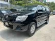 Used 2012 Toyota Hilux 2.5 MT/With Canopy/4Wd Cantik/Tidak Off Road/Loan Boleh Urus Tinggi/Kereta Licin - Cars for sale