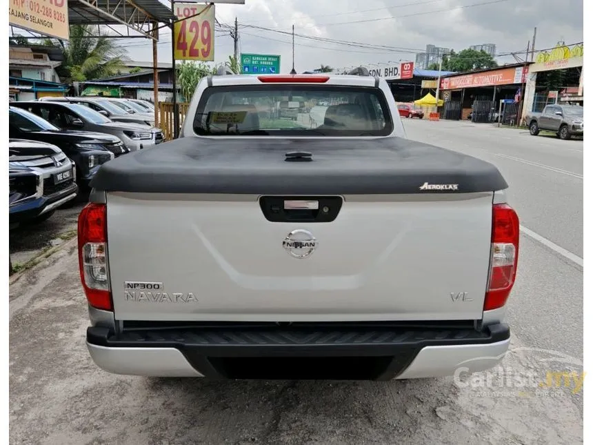 2016 Nissan Navara NP300 VL Dual Cab Pickup Truck