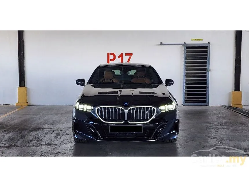 2024 BMW i5 eDrive40 M Performance Sedan