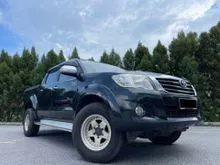4X4 Toyota Hilux 3.0 G VNT Pickup Truck 1 YEARS WARRANTY