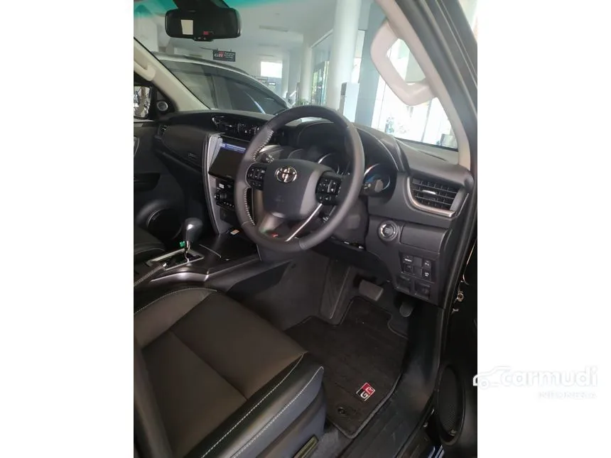 2026 Toyota Fortuner VRZ TSS GR Parts Aero Pkg (1 Tone) (N/Prem Clr) SUV