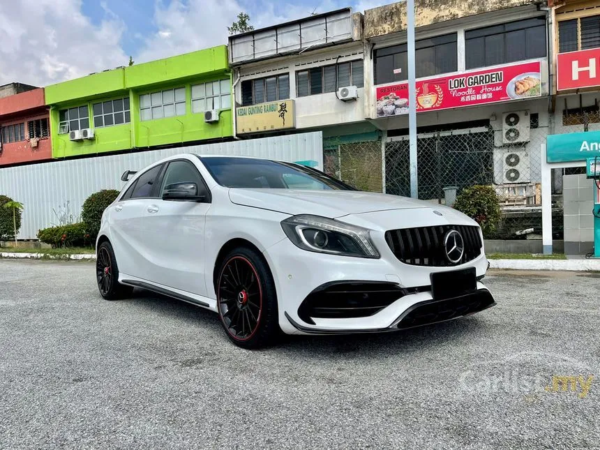 2013 Mercedes-Benz A200 Hatchback
