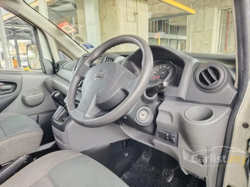 2012 Nissan NV200 Semi Panel Van