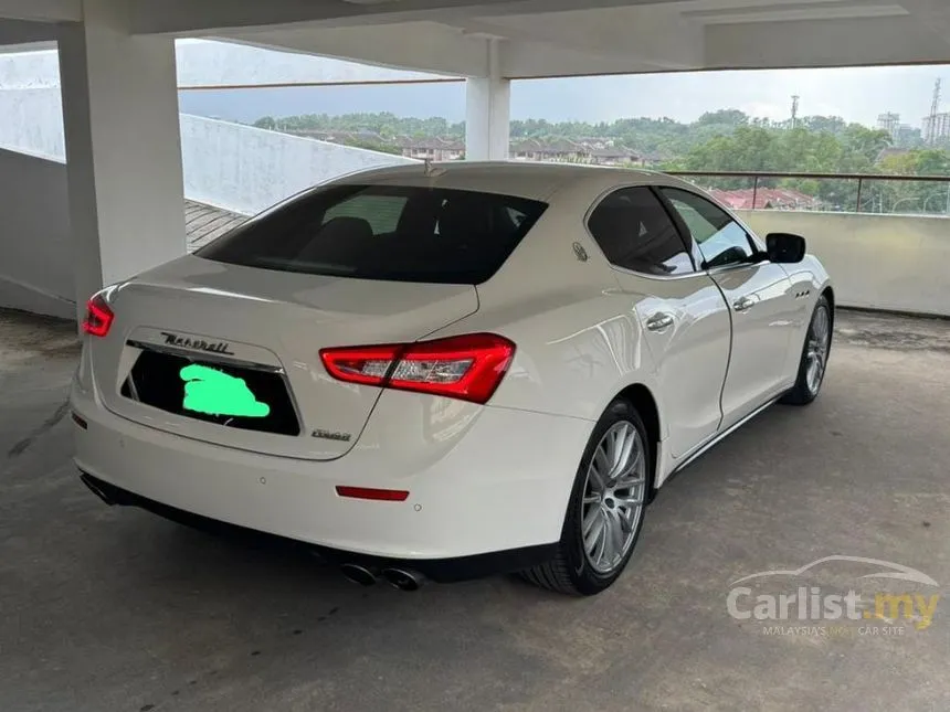 2014 Maserati Ghibli Sedan