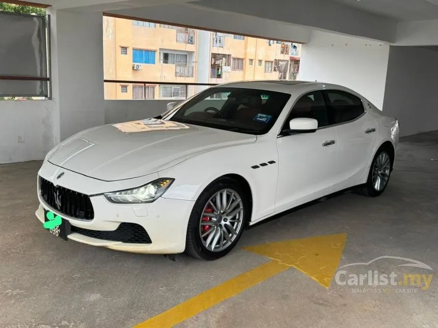 2014 Maserati Ghibli Sedan