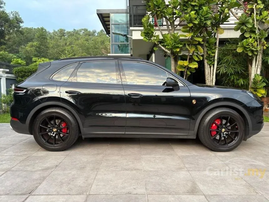 2024 Porsche Cayenne SUV