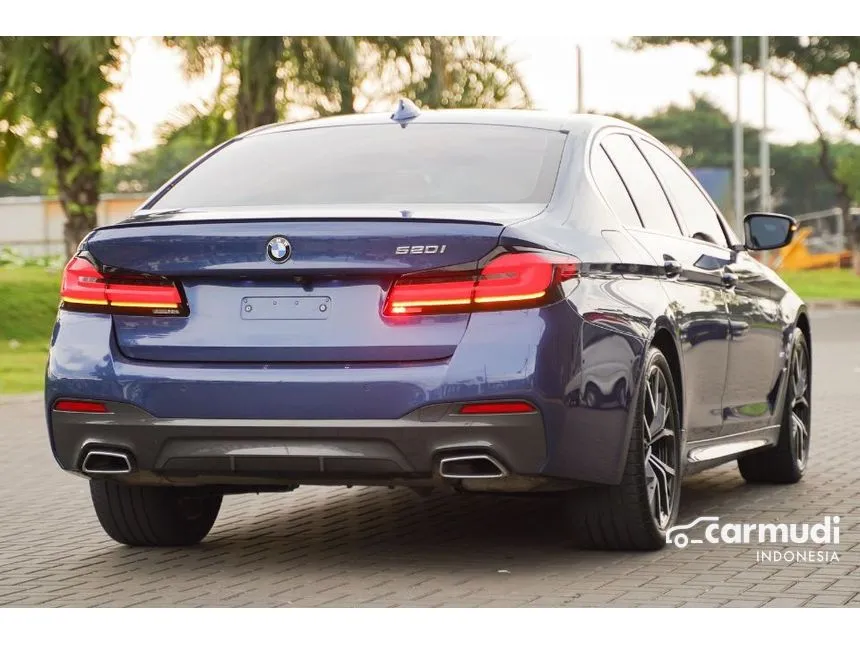 2021 BMW 520i M Sport Sedan
