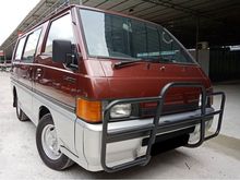 MITSUBISHI DELICA L300 TIP TOP CONDITION 1 OWNER