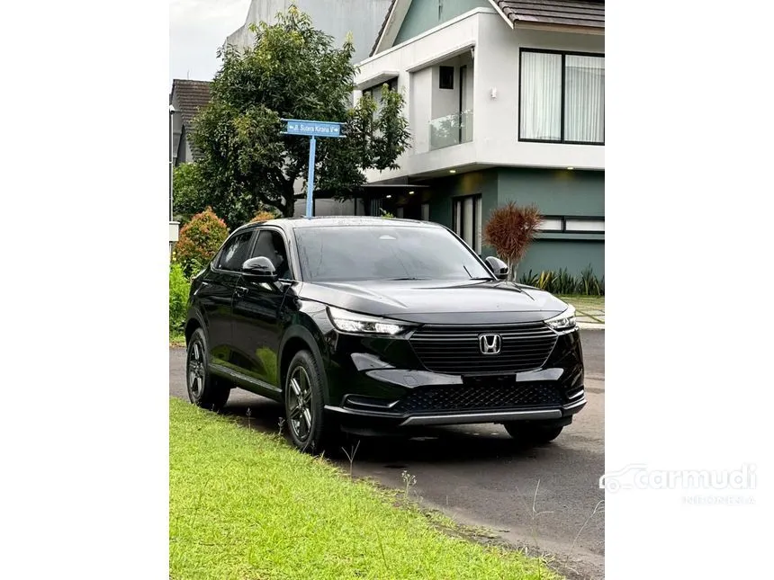 2022 Honda HR-V S SUV