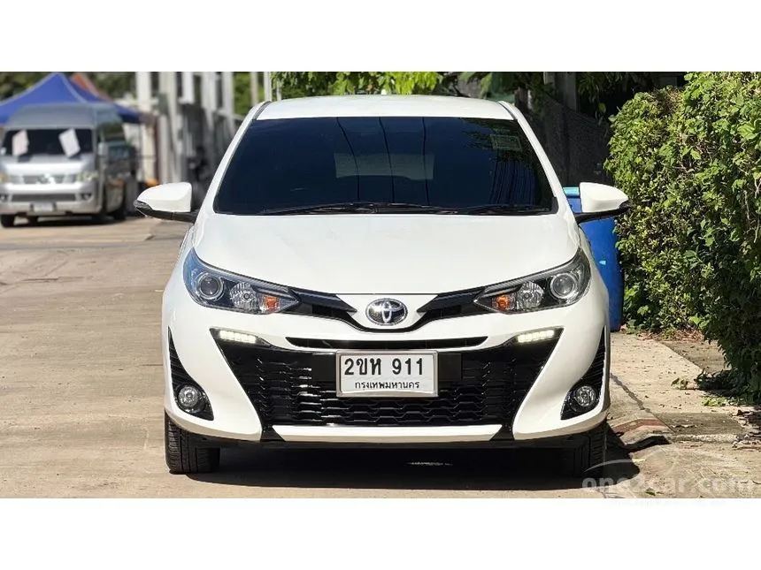 2018 Toyota YARIS G Hatchback