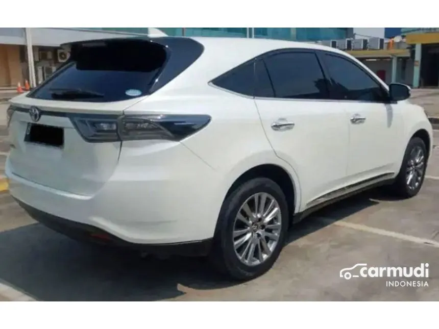 2014 Toyota Harrier SUV