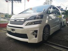 2014 Toyota Vellfire 2.4 Z Golden Eyes 2 ,SUNROOF /MOONROOF,POWER BOOT,MANY UNIT ,OFFER
