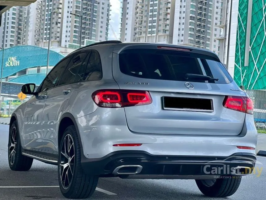 2022 Mercedes-Benz GLC300 4MATIC AMG Line SUV