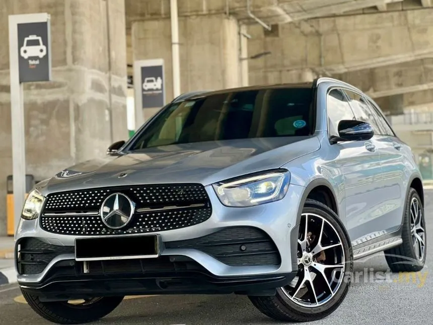 2022 Mercedes-Benz GLC300 4MATIC AMG Line SUV