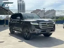 PETROL 2023 Toyota Land Cruiser 3.4 J300 GX SUV