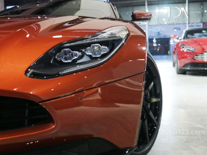 Jual Mobil Aston Martin Db11 2017 V12 5 2 Di Dki Jakarta