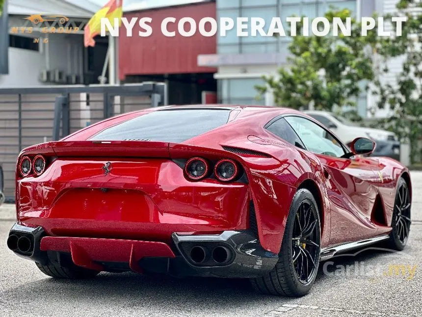 2021 Ferrari 812 Superfast Coupe