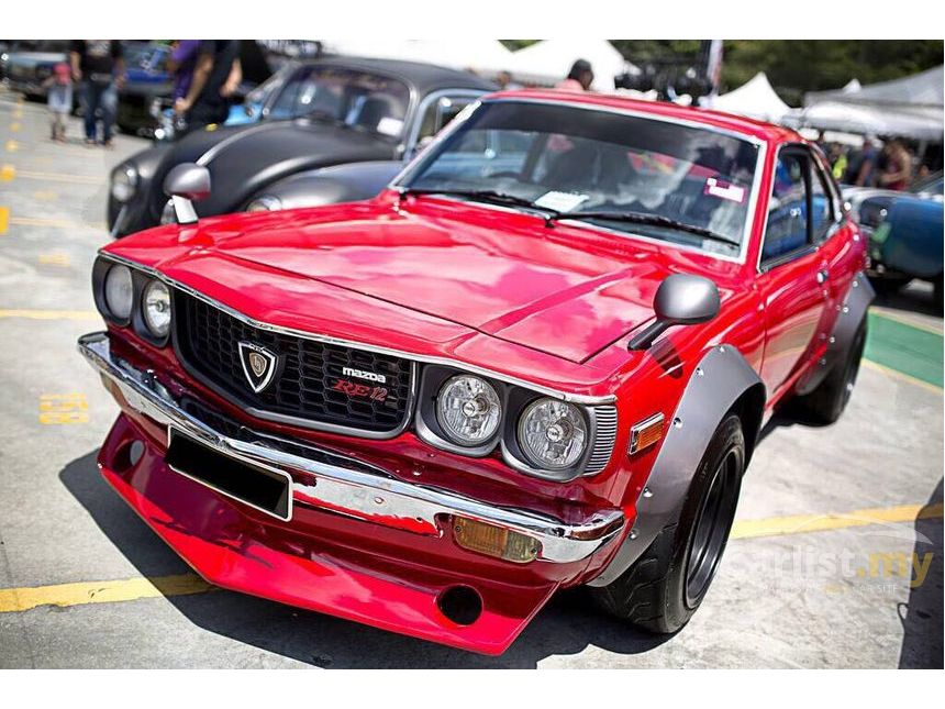 1978 Mazda 808 Sedan